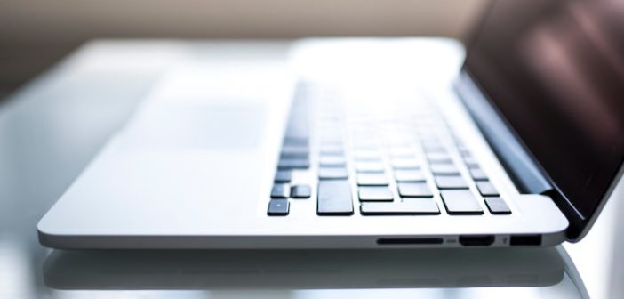 Apple MacBook Touch ID